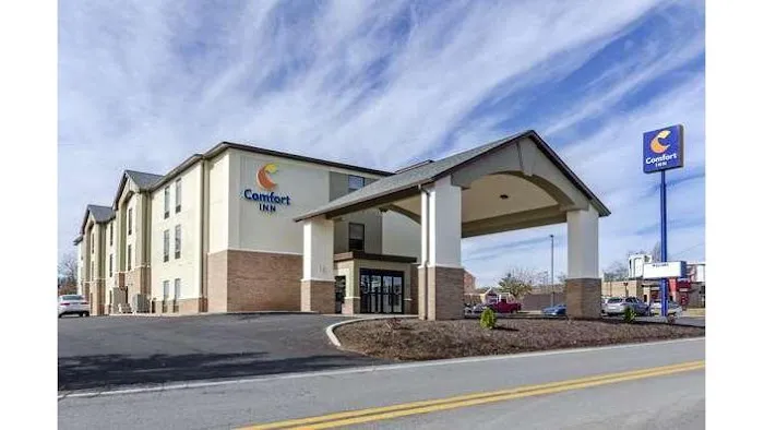 Comfort Inn 4