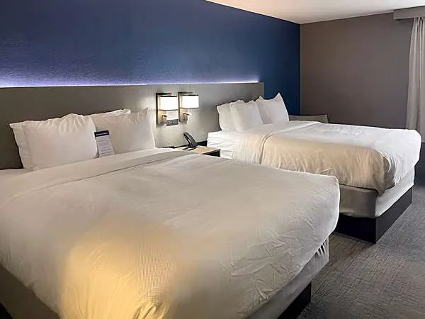 Comfort Inn 4