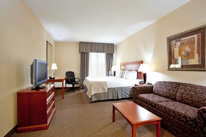 Holiday Inn & Suites Beckley by IHG 4