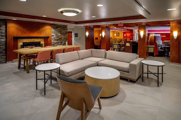 Holiday Inn & Suites Beckley by IHG 4