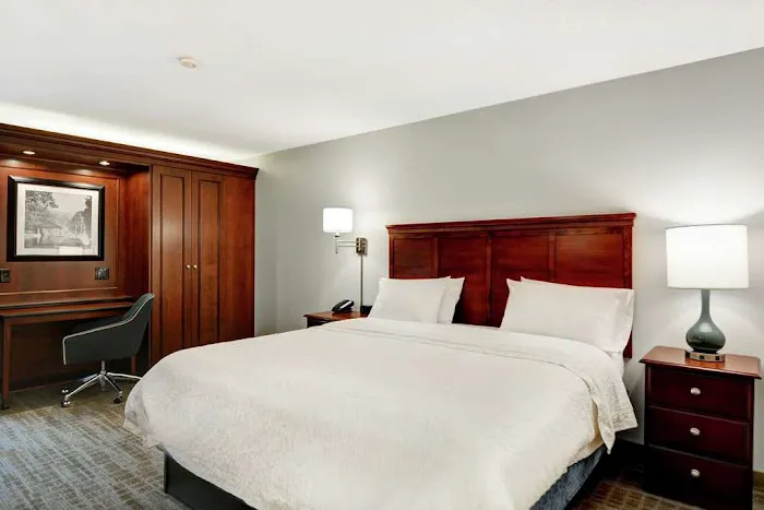 Hampton Inn Beckley 4