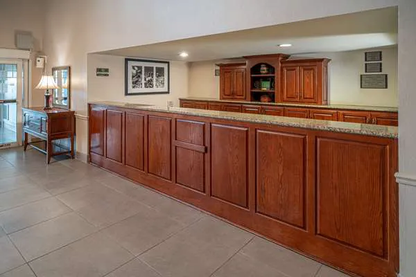 Country Inn & Suites by Radisson, Beckley, WV 4