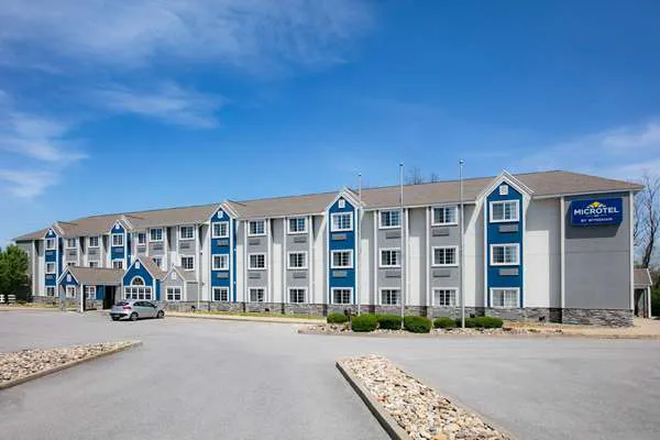 Microtel Inn by Wyndham Beckley 4