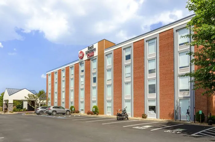 Best Western Plus Beckley Inn 4