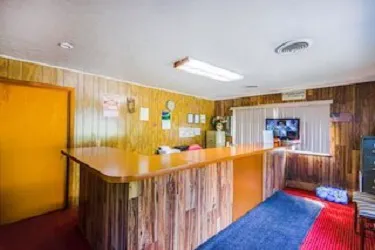 Travelers Inn by OYO Beaver, Hwy 19 4