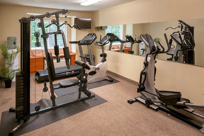 Microtel Inn & Suites by Wyndham Beckley East 4