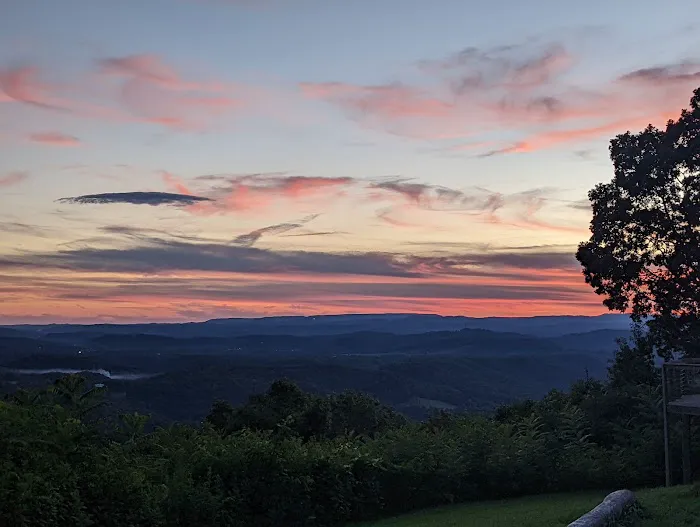 Bent Mountain Ledge Inn 4