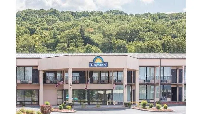 Days Inn by Wyndham Princeton 4