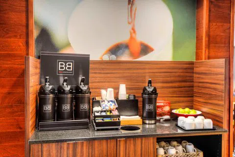 Fairfield Inn & Suites Princeton 4
