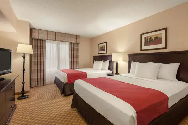 Country Inn & Suites by Radisson, Princeton, WV 4