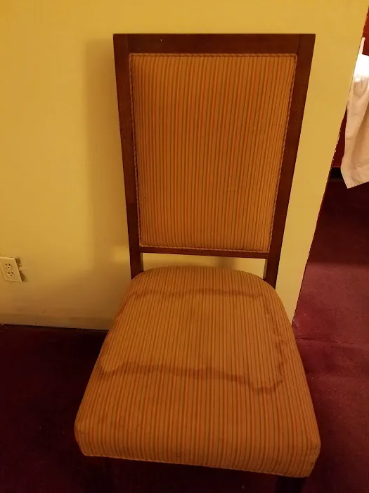 Budget Inn 4