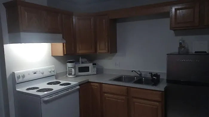 NRV Suites and Extended Stay Motel 4