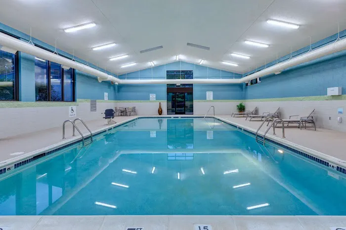 Holiday Inn Express & Suites Blacksburg - University Area by IHG 5