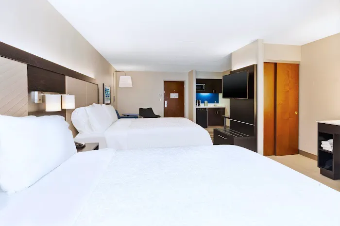 Holiday Inn Express & Suites Blacksburg - University Area by IHG 5