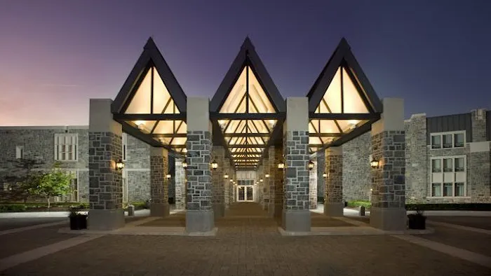 The Inn at Virginia Tech and Skelton Conference Center 5