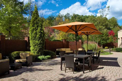 Courtyard Blacksburg 5