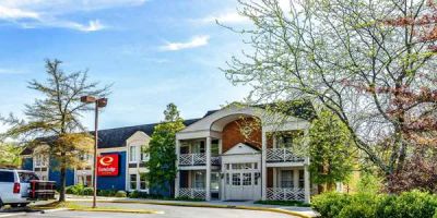 Econo Lodge Inn & Suites Radford-Blacksburg Area