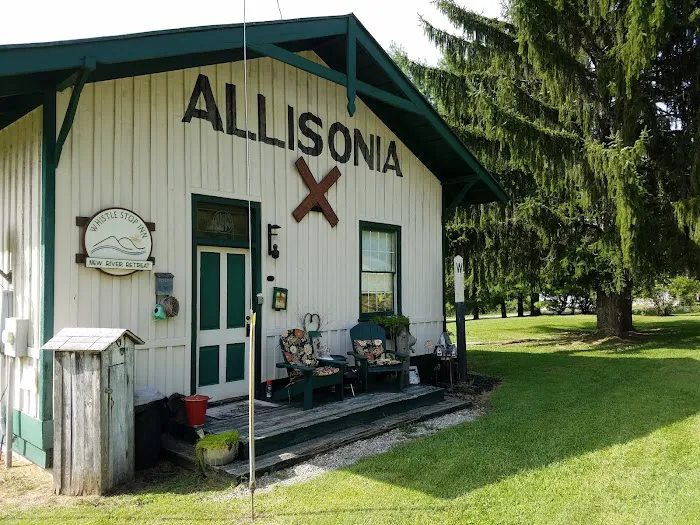 Whistle Stop Inn 4