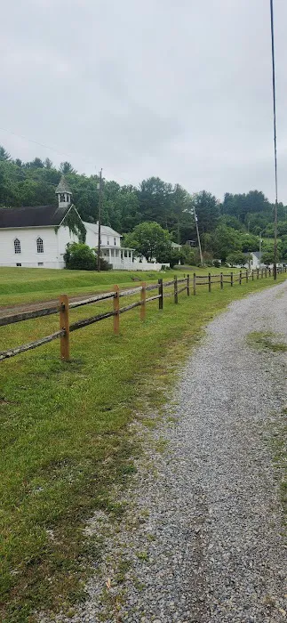 Whistle Stop Inn 4