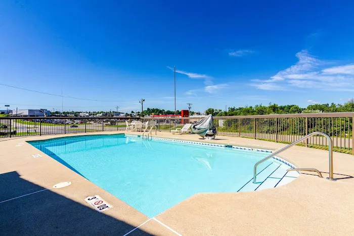 Econo Lodge Christiansburg-Blacksburg I-81 4