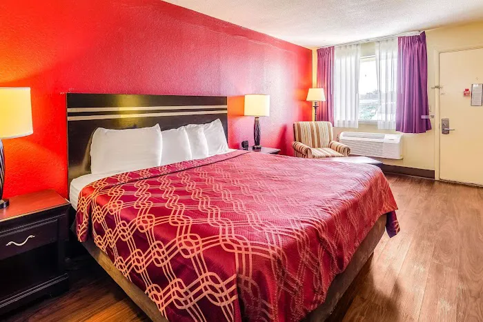 Econo Lodge Christiansburg-Blacksburg I-81 4