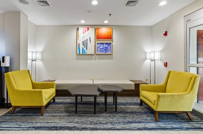 Holiday Inn Express & Suites Wytheville by IHG 4