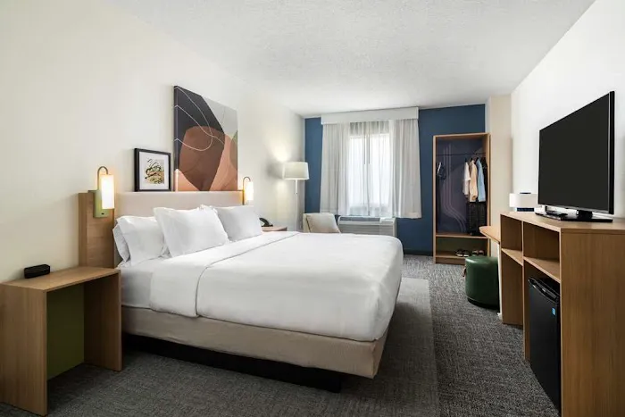 Spark by Hilton Wytheville East Main Street 4