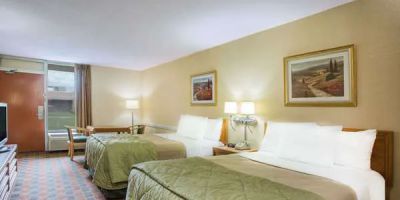 Ramada by Wyndham Wytheville