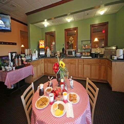 Ramada by Wyndham Wytheville 4