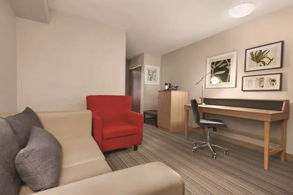 Country Inn & Suites by Radisson, Wytheville, VA 4