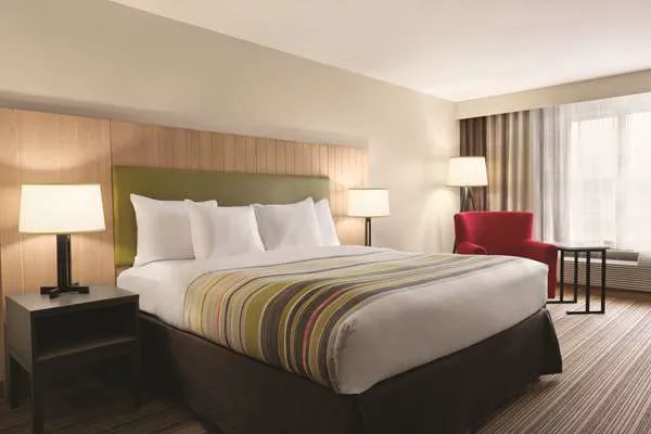 Country Inn & Suites by Radisson, Wytheville, VA 4