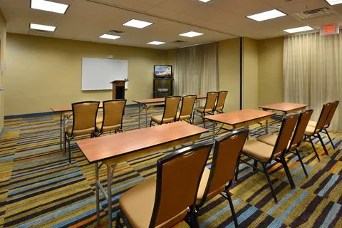Fairfield Inn & Suites Wytheville 4