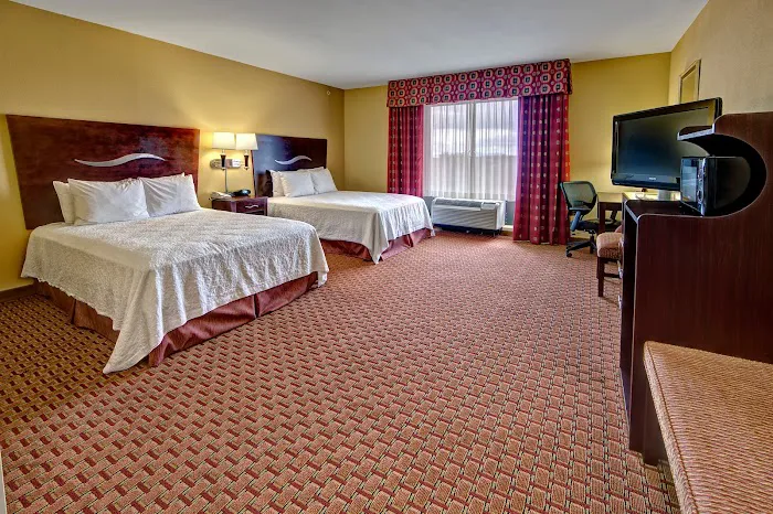 Hampton Inn Galax 3