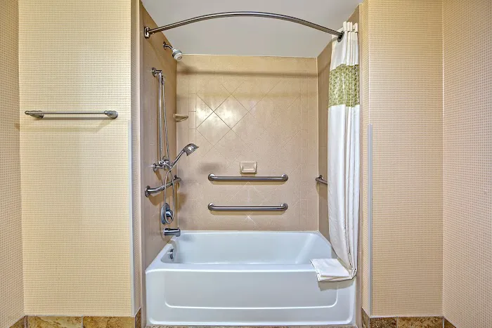 Hampton Inn Galax 3