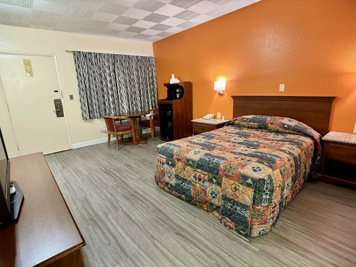 Knights Inn Galax 3