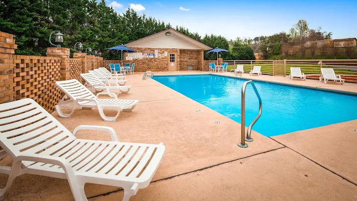 Bryson Inn 4