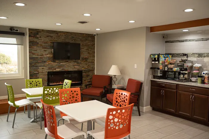 Knights Inn Mount Airy 4