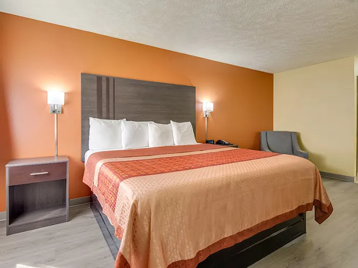 Americas Best Value Inn & Suites Independence VA 4