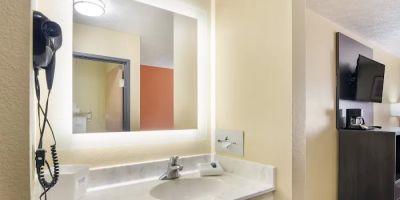 Americas Best Value Inn & Suites Independence VA