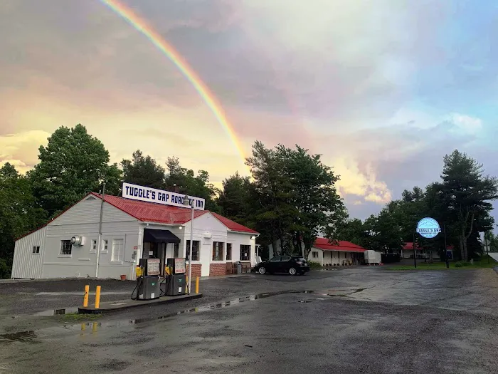 Tuggle's Gap Roadside Inn 4