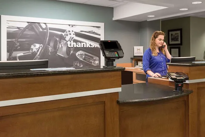 Hampton Inn Mount Airy 4
