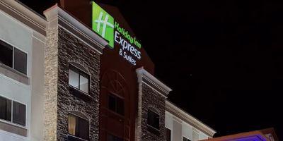Holiday Inn Express & Suites Mount Airy