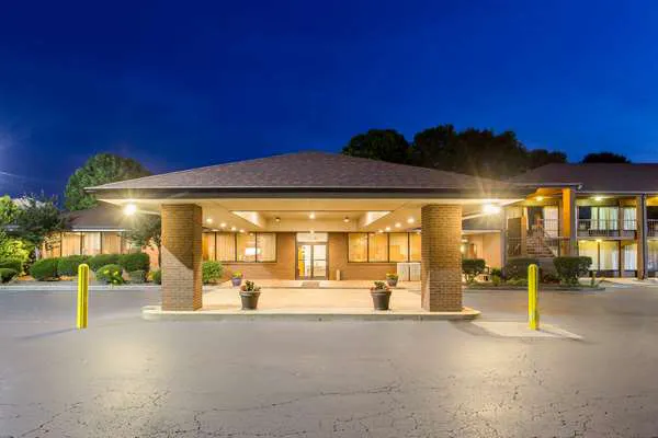 Quality Inn Mount Airy Mayberry 4
