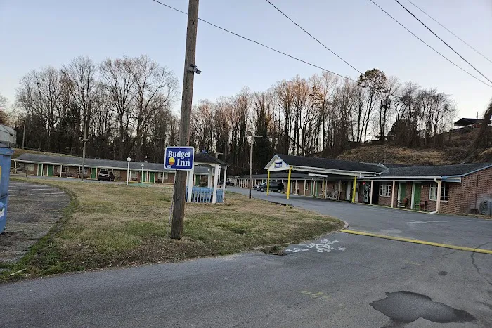 Budget Inn 4