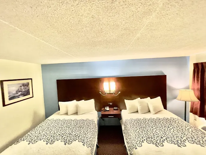 Hamilton Inn Jonesville/Elkin I-77 4