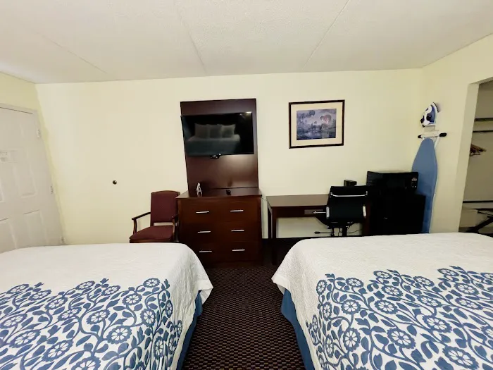 Hamilton Inn Jonesville/Elkin I-77 4