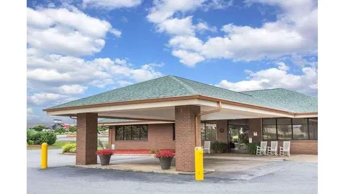 Days Inn by Wyndham Wilkesboro 4