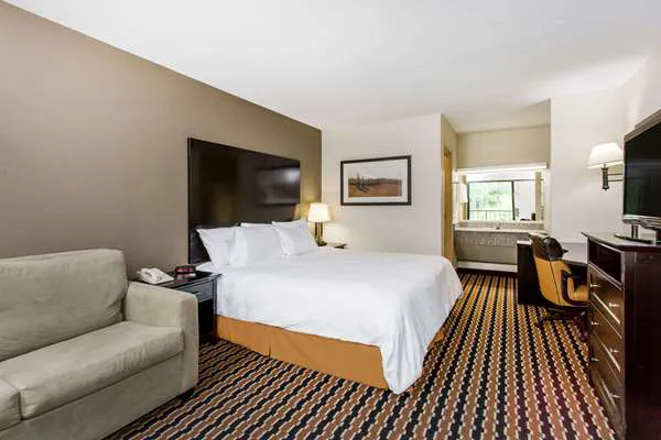 Days Inn by Wyndham Wilkesboro 4
