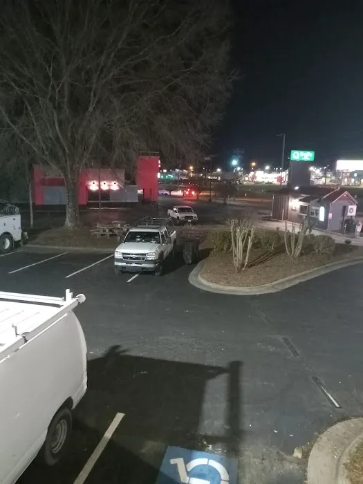 Quality Inn near Speedway 4