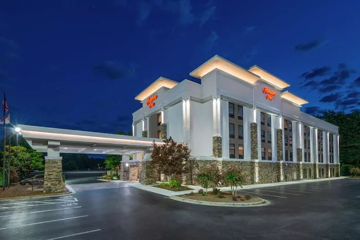 Hampton Inn Wilkesboro 4